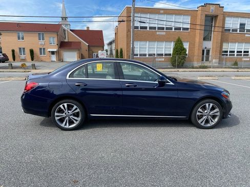 Used 2020 Mercedes-Benz C 300 4MATIC Sedan image 4