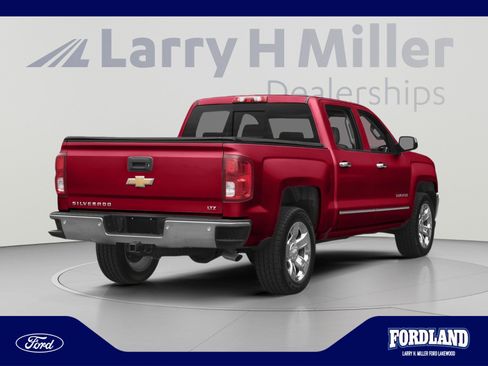 Used 2018 Chevrolet Silverado 1500 LTZ AWD/4WD image 2