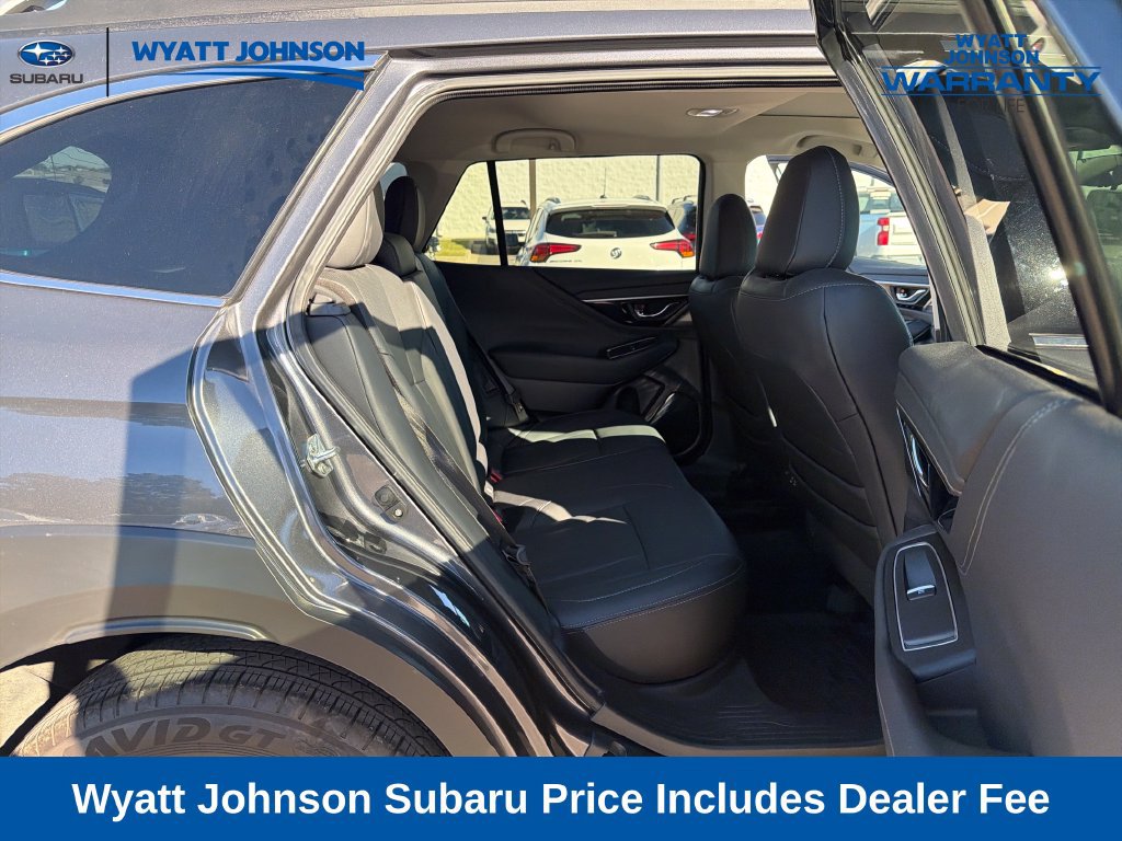 Used 2025 Subaru Outback Touring XT AWD/4WD image 36