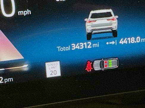 Used 2025 BMW X1 xDrive28i image 19