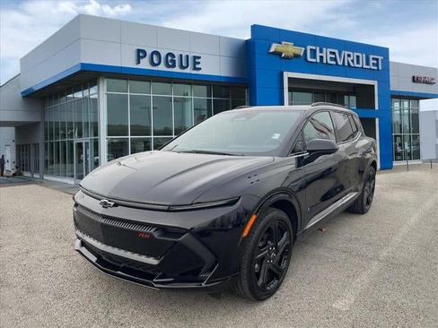 Used 2024 Chevrolet Equinox EV RS image 4
