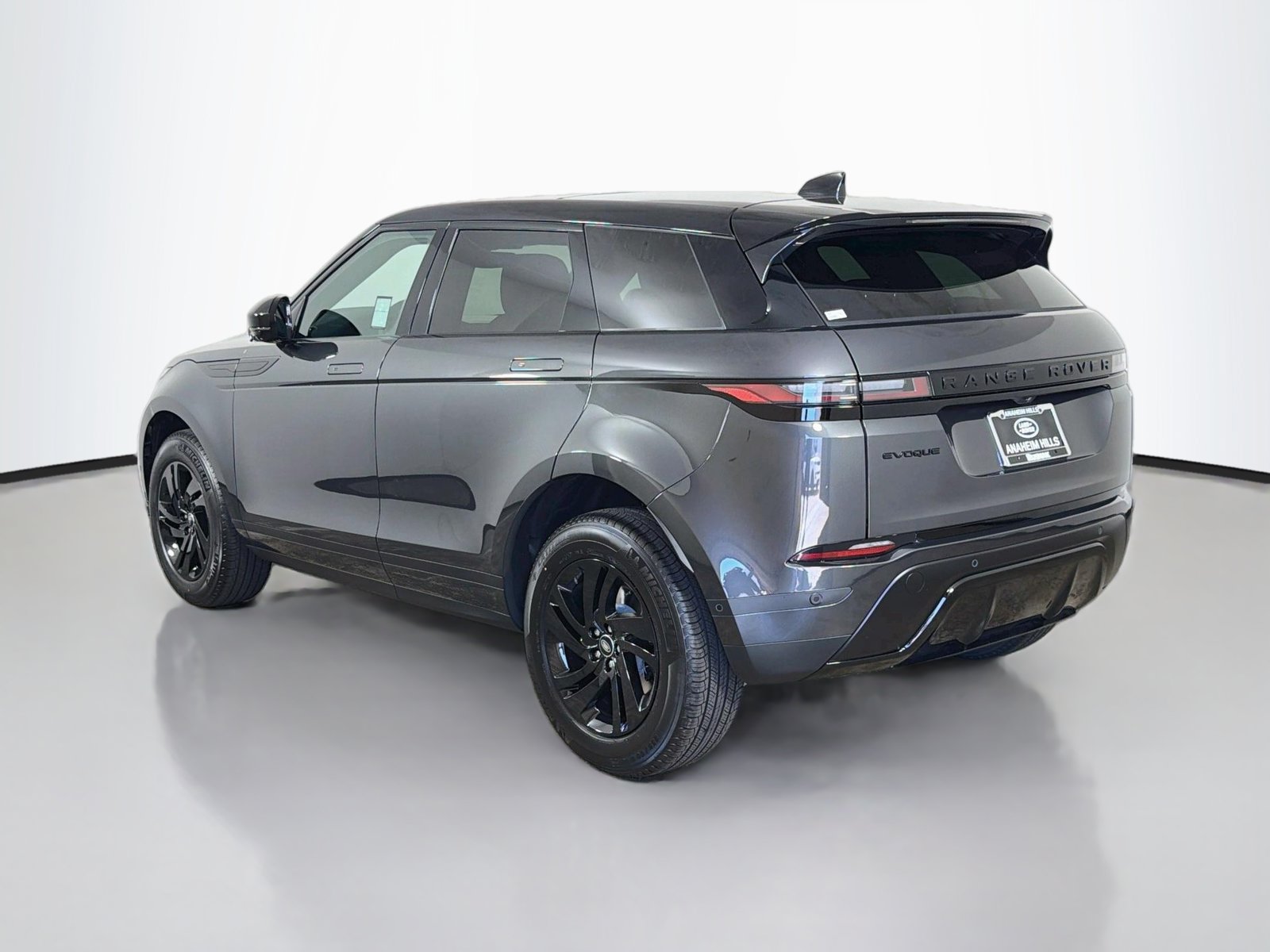New 2026 Land Rover Range Rover Evoque S AWD/4WD image 3