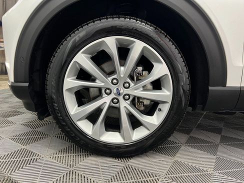Used 2021 Ford Explorer Platinum AWD/4WD image 26