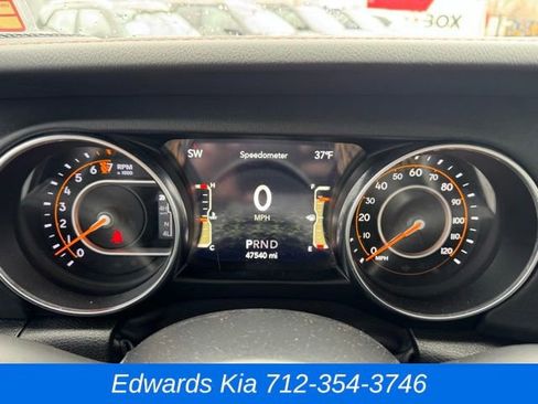 Used 2021 Jeep Gladiator Overland image 26