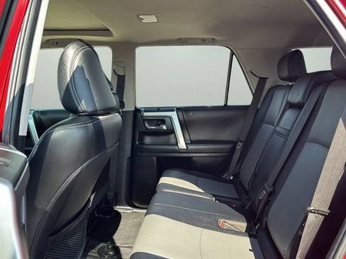 Used 2023 Toyota 4Runner SR5 Premium w/ Moonroof Package AWD/4WD image 14