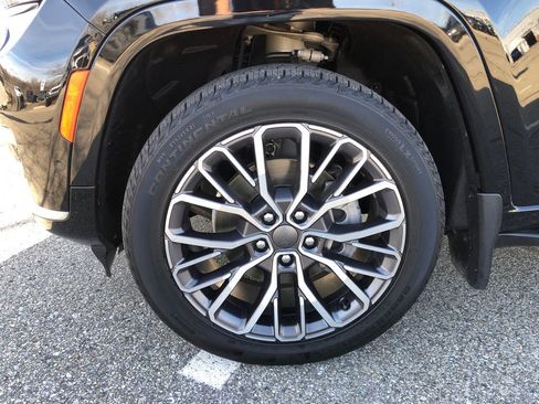 Certified 2022 Jeep Grand Cherokee L Summit image 15