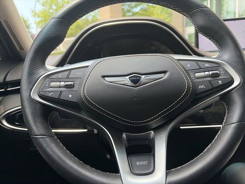 Used 2024 Genesis Electrified GV70 AWD/4WD image 11