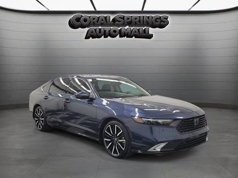 Used 2024 Honda Accord Touring image 1