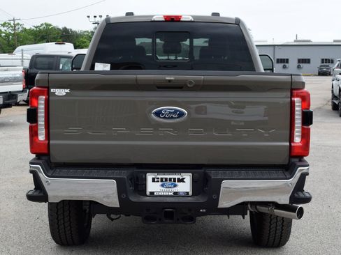New 2026 Ford F250 Lariat image 5