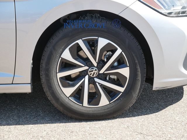 Certified 2024 Volkswagen Jetta S FWD image 8