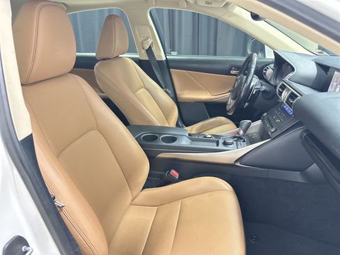 Used 2016 Lexus IS 300 AWD w/ Premium Package image 33