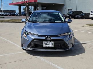 Used 2025 Toyota Corolla LE video 2