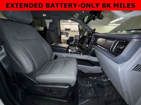 Used 2024 Ford F150 Lightning Flash image 27