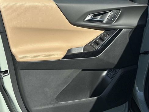 New 2026 Chevrolet Equinox ACTIV w/ Convenience Package III image 24