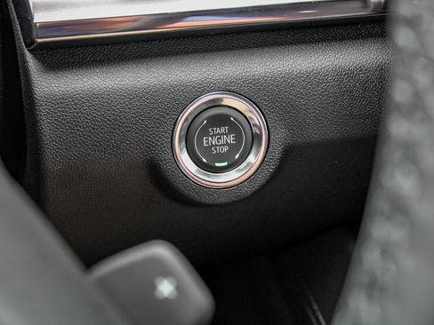 New 2027 GMC Terrain Elevation w/ Elevation Premium Package AWD/4WD image 31