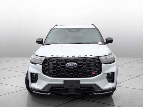 New 2026 Ford Explorer ST w/ Sun And Sound Package AWD/4WD image 3