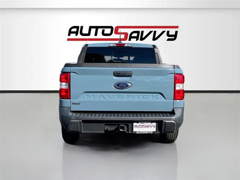 Used 2022 Ford Maverick Lariat w/ Lariat Luxury Package image 6