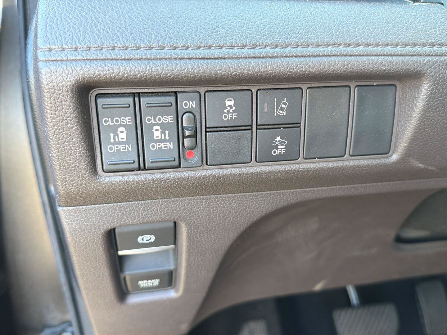 Used 2019 Honda Odyssey EX image 14