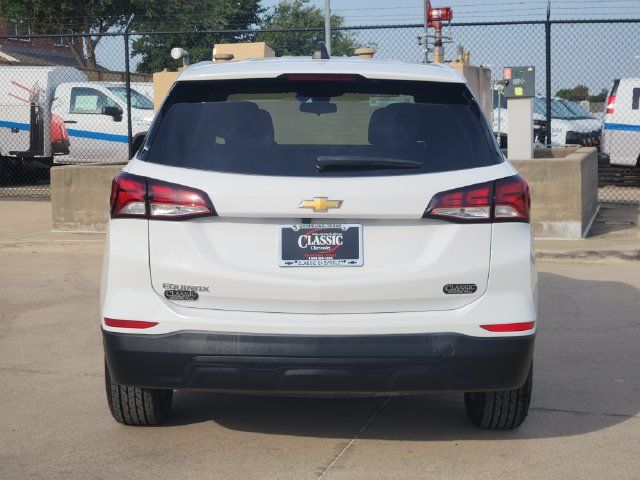 Used 2024 Chevrolet Equinox LS w/ LS Convenience Package FWD image 13