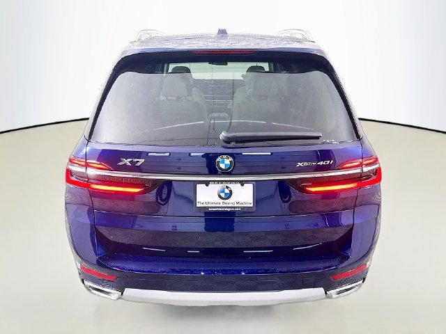 Used 2026 BMW X7 xDrive40i AWD/4WD image 6