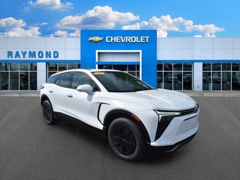 New 2026 Chevrolet Blazer EV LT AWD/4WD image 11