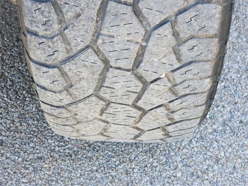 Used 2023 RAM 1500 Lone Star image 11