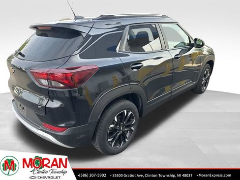 Used 2023 Chevrolet TrailBlazer LT FWD image 4