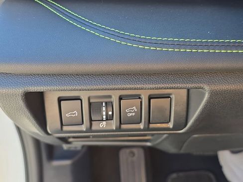 Used 2025 Subaru Outback Onyx Edition AWD/4WD image 30