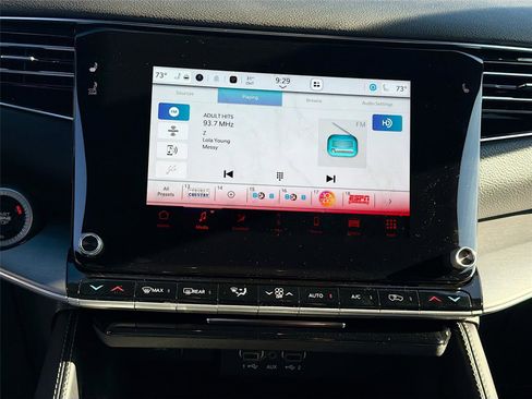 Used 2025 Jeep Wagoneer Series II image 14