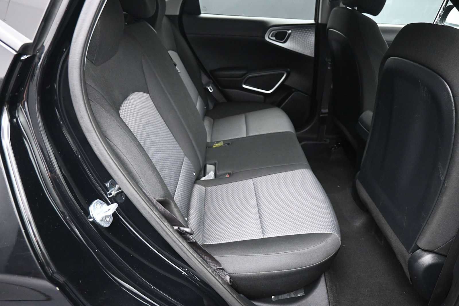 Used 2022 Kia Soul LX FWD image 22