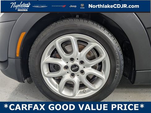 Used 2019 MINI Cooper S w/ Signature Upholstery Package image 9