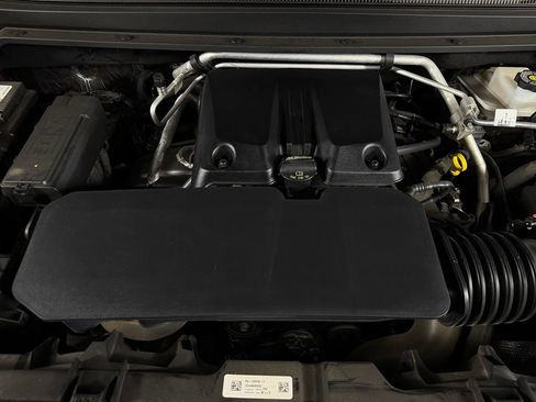 Used 2025 GMC Canyon Denali AWD/4WD image 21