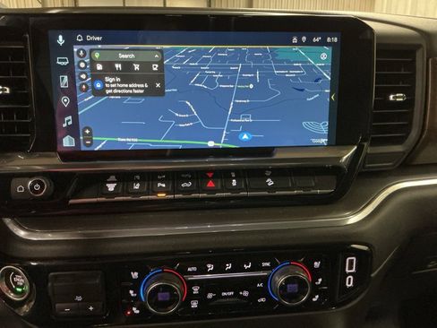 Used 2024 Chevrolet Silverado 2500 High Country w/ High Country Premium Package image 22