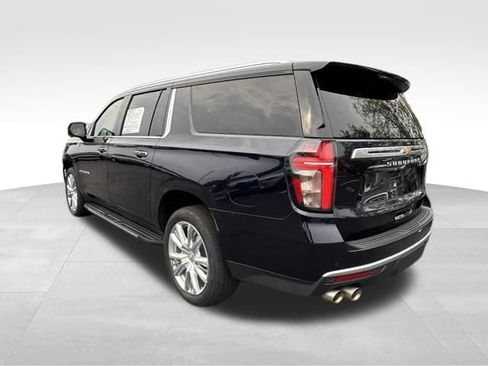 Used 2023 Chevrolet Suburban High Country AWD/4WD image 5