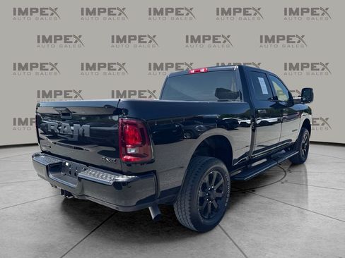 Used 2025 RAM 2500 Big Horn AWD/4WD image 5