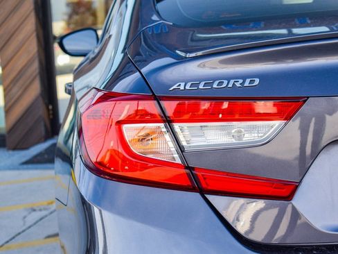 Used 2019 Honda Accord Sport image 35