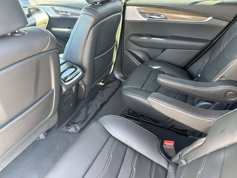 New 2025 Cadillac XT6 Premium Luxury w/ Platinum Package FWD image 14