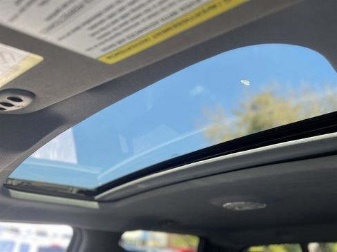 Used 2013 Ford F150 Lariat w/ Luxury Equipment Group image 13