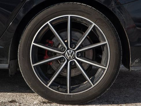 Certified 2025 Volkswagen Jetta GLI Autobahn image 13