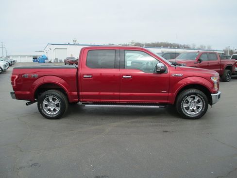 Used 2016 Ford F150 Lariat image 3