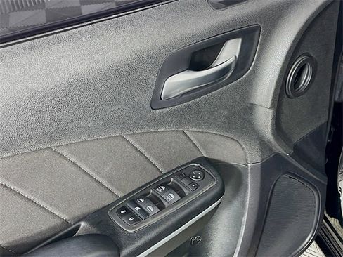 Used 2023 Dodge Charger SXT image 18