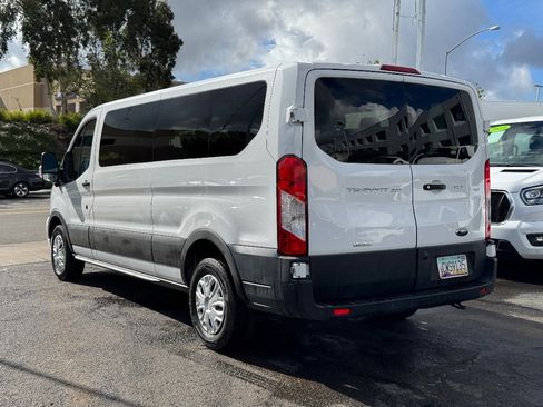 Used 2023 Ford Transit 350 XLT image 8