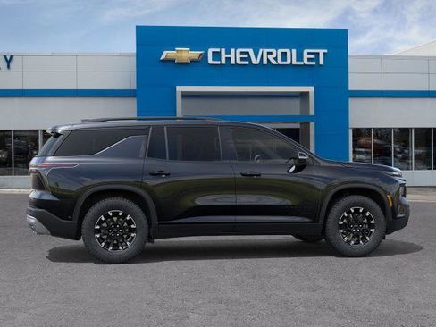 New 2026 Chevrolet Traverse Z71 w/ Driver Confidence Package AWD/4WD image 39
