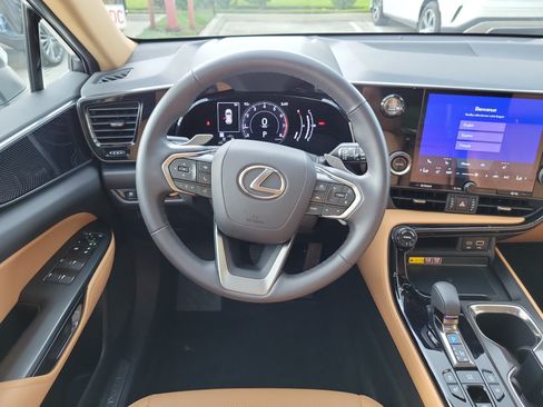 Used 2026 Lexus NX 350 AWD w/ Accessory Package (Z1) image 18