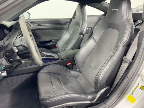 Certified 2022 Porsche 911 GT3 image 5