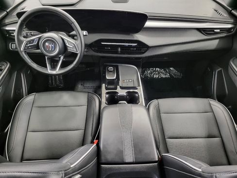 Certified 2025 Buick Enclave Preferred image 6