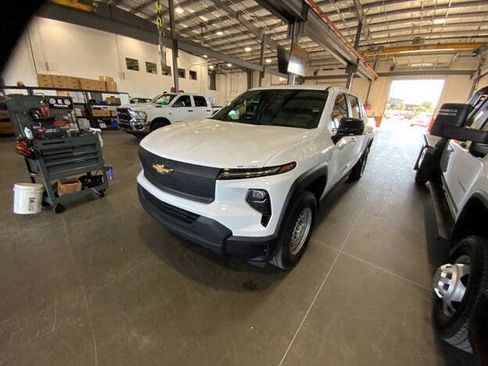 Used 2024 Chevrolet Silverado EV W/T AWD/4WD image 1