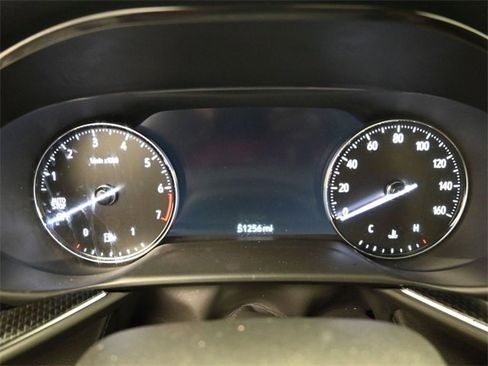 Used 2021 Buick Envision Essence w/ Technology Package I image 11