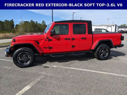 Used 2022 Jeep Gladiator Sport image 6