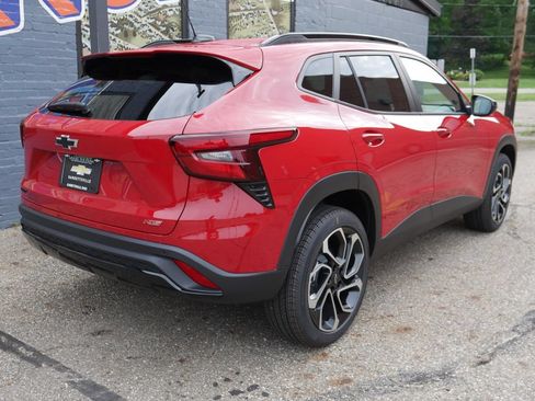 New 2026 Chevrolet Trax RS w/ Driver Confidence Package FWD image 33